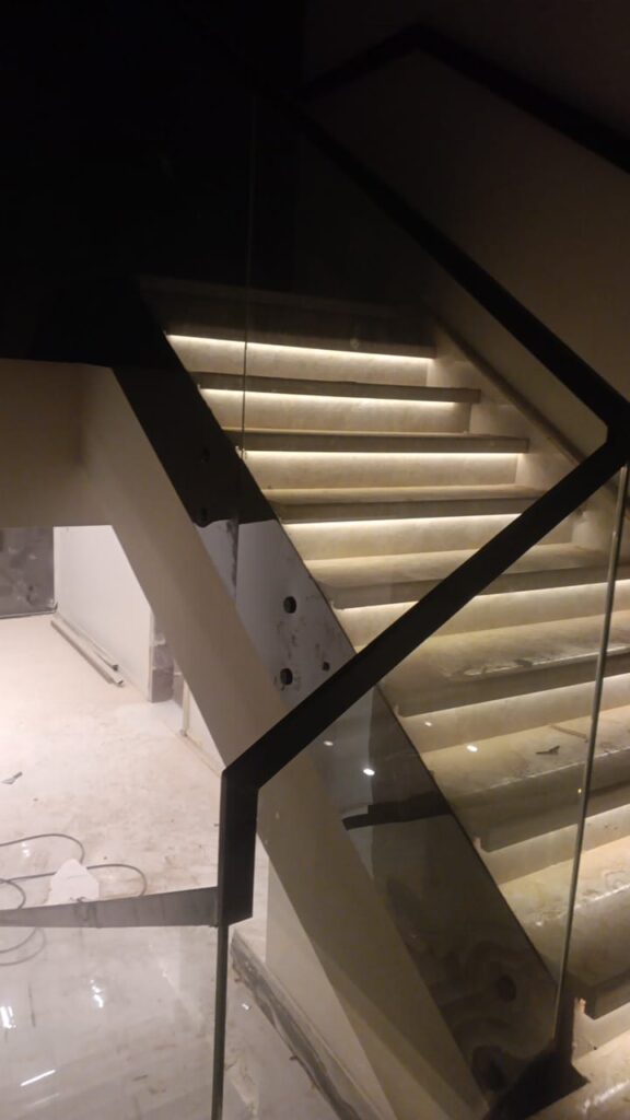 Al Kashif Stairs Glass Door Work in jeddah